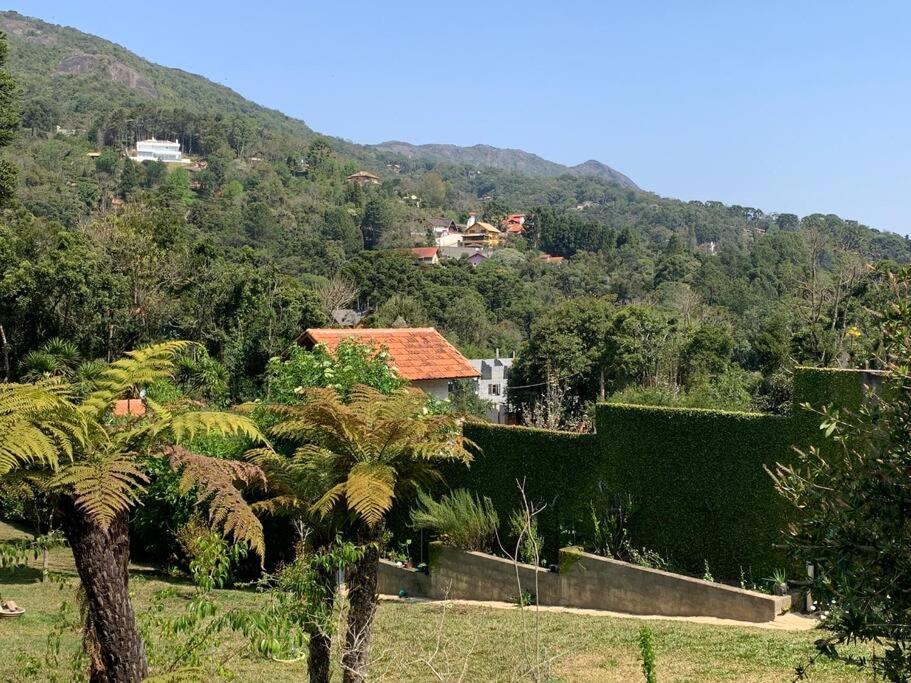 Adoravel Casa De Com Lareira - Monte